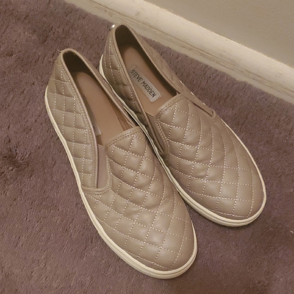 Steve Madden Quilted Tan Slip-On Sneakers